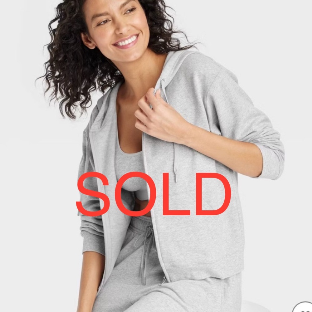 Auden Women's Light Gray Zip-Up Hoodie